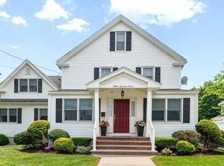 15 Garden Rd, Stoneham, MA 02180