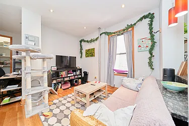 Rented by Living New York