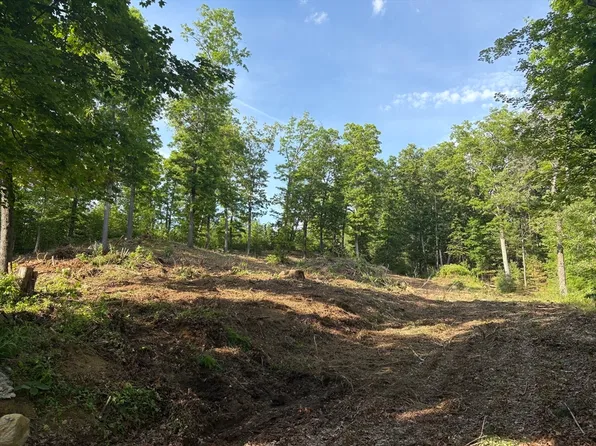 108 Bogan Rd, Monson, MA 01057