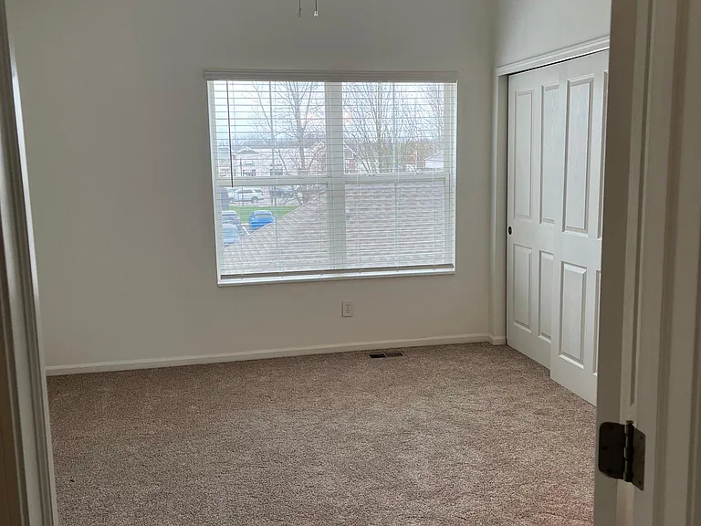 173 W Case Ave — Photo 13