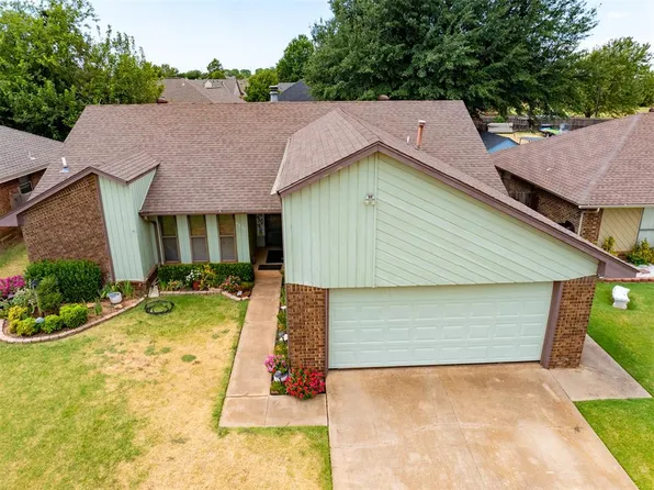 3717 Summerwind Ct, Oklahoma City, OK 73179