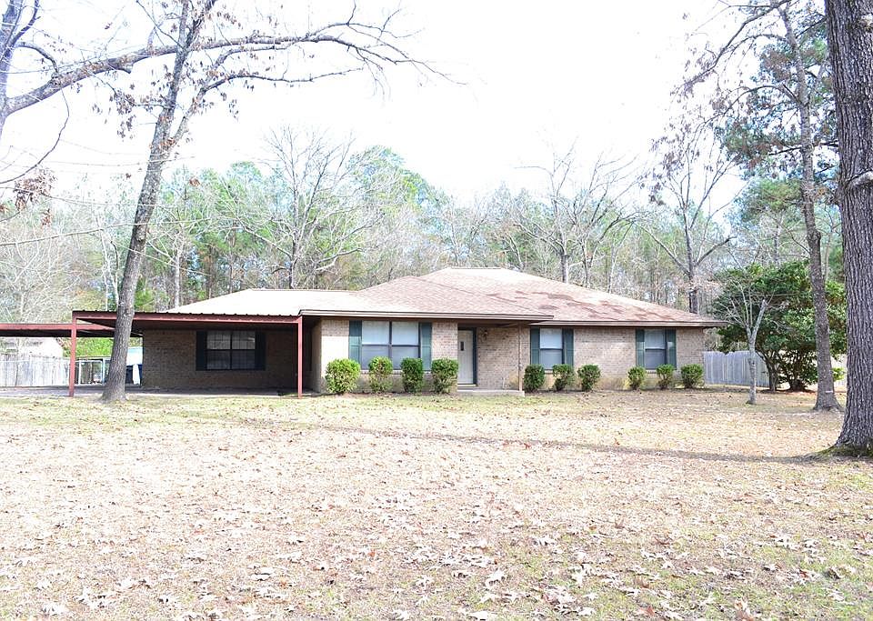 1st image of 202 Karen Dr