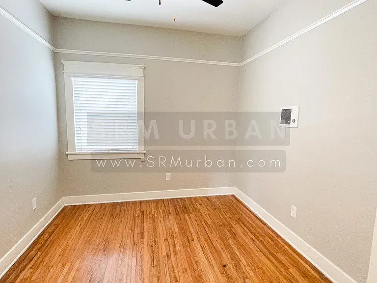 438 W Date St #5 — Photo 7