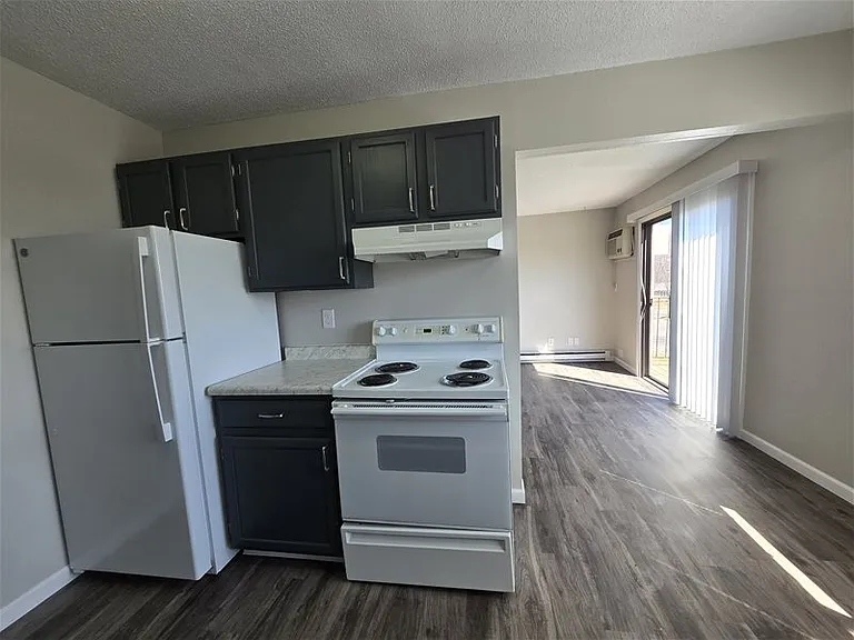 502 Lewis Ave E #310 — Photo 10