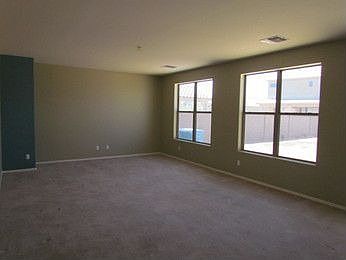5th image of 3714 S 102nd Dr