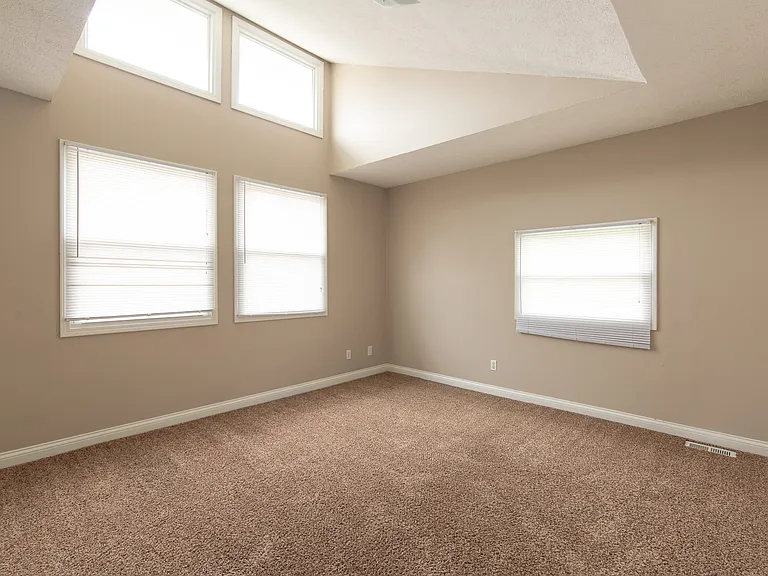 2056 N College Ave — Photo 8