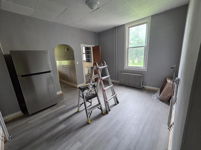 3420 Graham Ave #2 — Photo 1