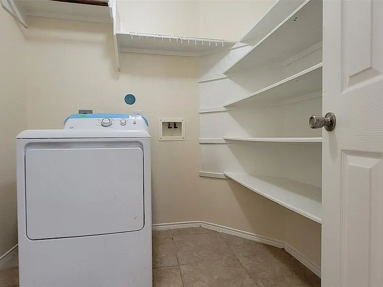 4831 Dark Canyon Ct — Photo 19