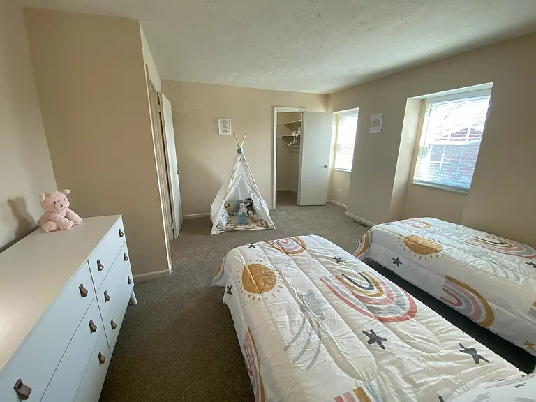 Townhome 220 Bedroom
