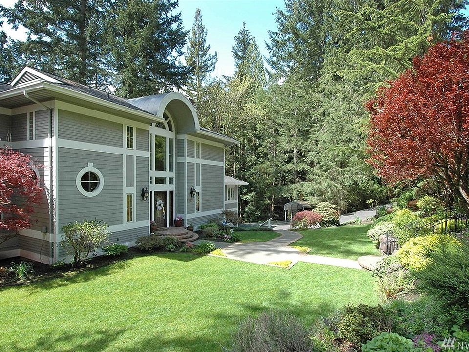 1st image of 25327 SE Mirrormont Blvd