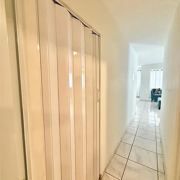 1 Sector — Photo 17