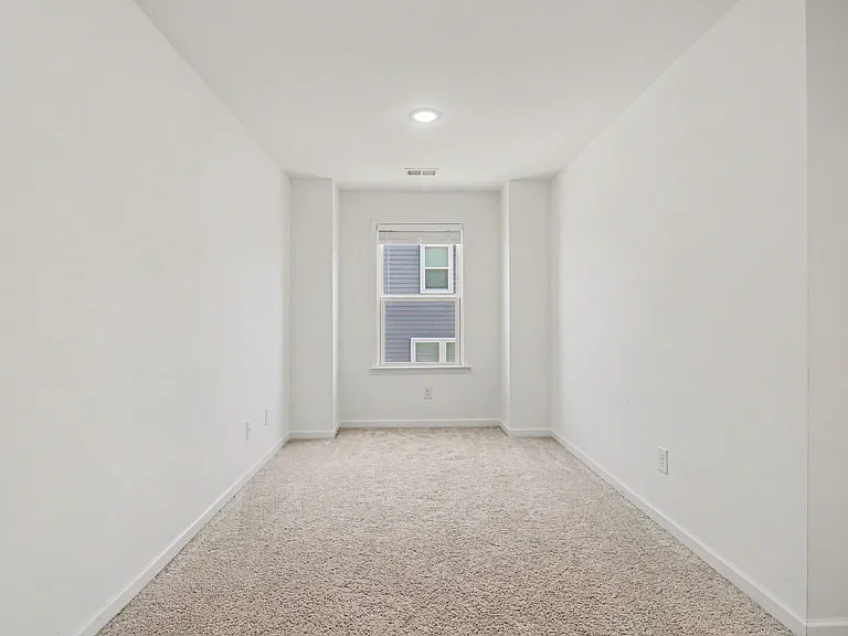 5510 Bower Pl — Photo 31