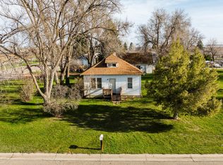1467 Lewis St, Sheridan, WY 82801