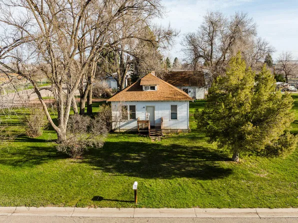 1467 Lewis St, Sheridan, WY 82801