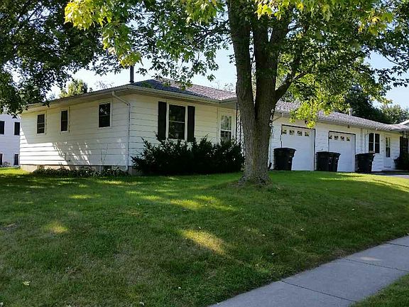4th image of 901-905 Kriedeman Dr