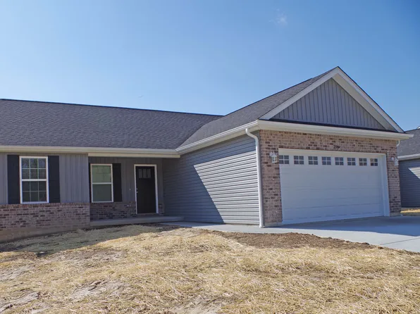 276 Railroad St, Moscow Mills, MO 63362