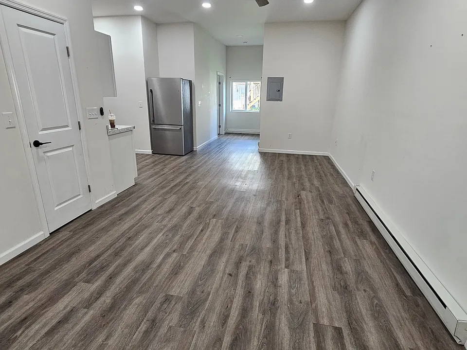 5 Lafayette St #2