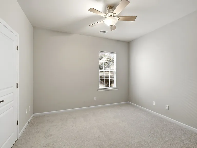 2147 Ashley River Rd — Photo 25