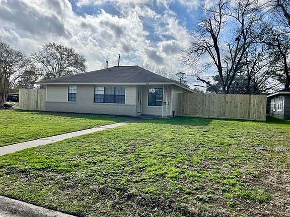 3rd image of 7403 Janak Dr
