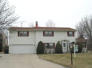 3223 Lord Cir, Grand Forks, ND 58201