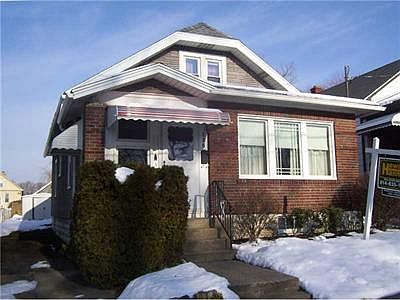 1st image of 230 E 32nd St