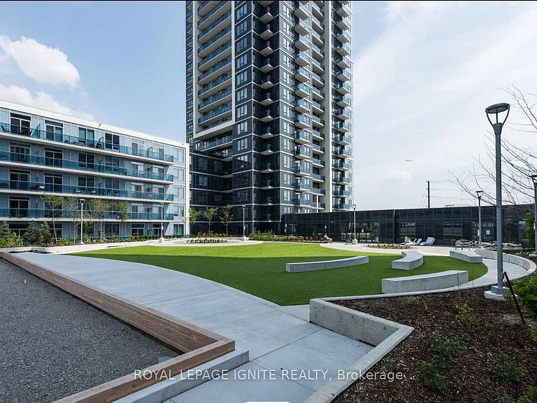 3600 Highway 7 Rd #3204 — Photo 12
