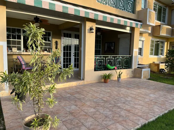 2 Street A101 Costa Oval, Rio Grande, PR 00745