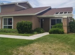 2833 W Ave J-4, Lancaster, CA 93536