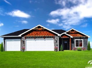 2537 Chasehire Dr, Lawrence, KS 66046