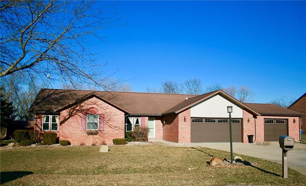 17 Everett Dr, Bismarck, IL 61814 Zillow