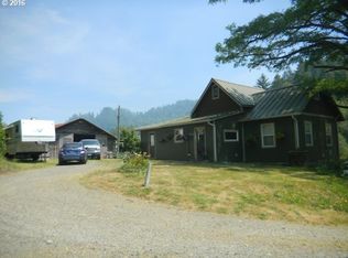 769 Deans Creek Rd, Reedsport, OR 97467