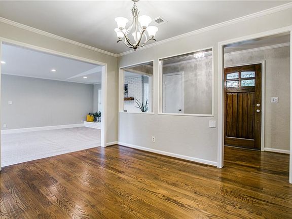 2nd image of 2421 Brennan Dr
