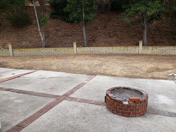 3rd image of 1271 Westmont Pl