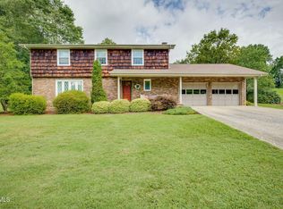 1130 Fall Creek Rd, Kingsport, TN 37664