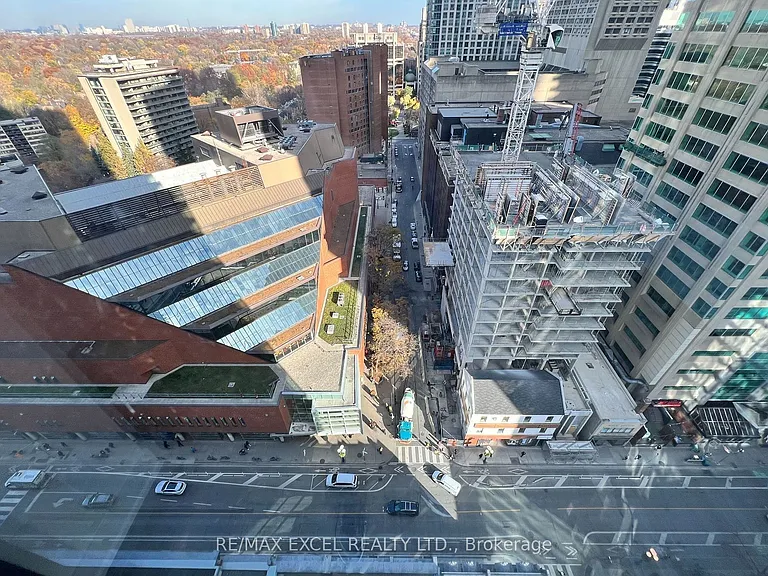 8 Cumberland St #1808 — Photo 11