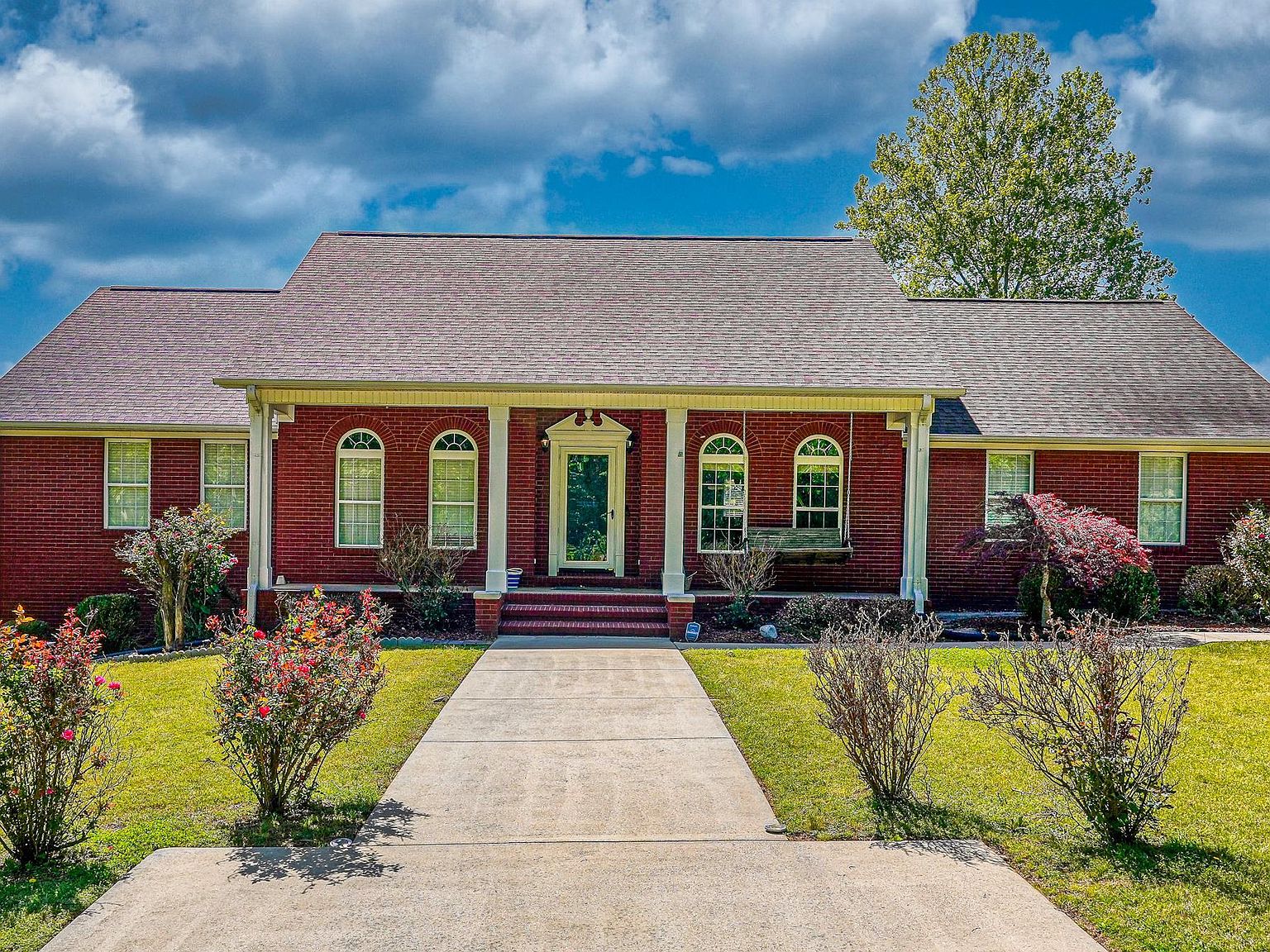 163 Briarglen Ln, Russellville, AL 35653 | Zillow