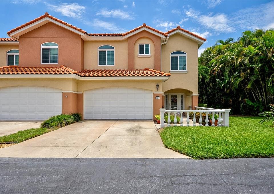 1st image of 6247 VISTA VERDE DRIVE W