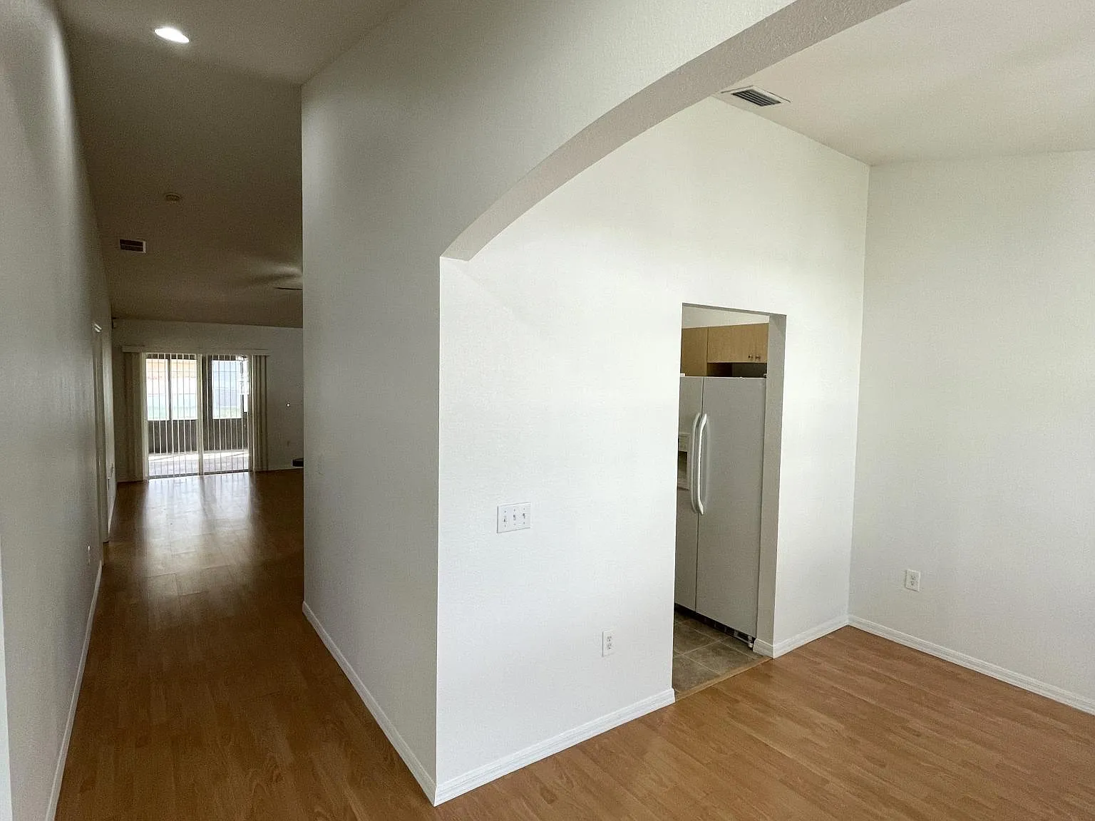 640 Madrid Dr — Photo 3