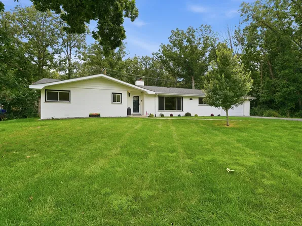 3585 Beckwith Ln, Crete, IL 60417