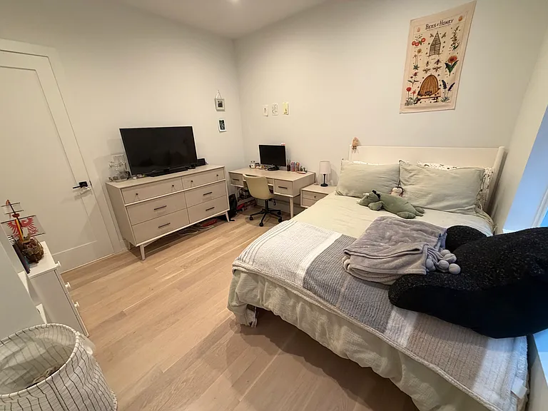 1238 N Bosworth Ave #201 — Photo 19