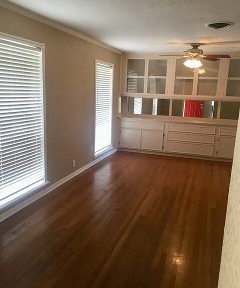 117 Chestnut St — Photo 10