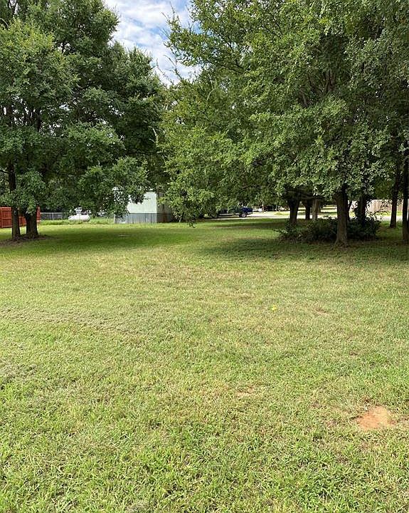 2nd image of 8014 River Run Lot 179