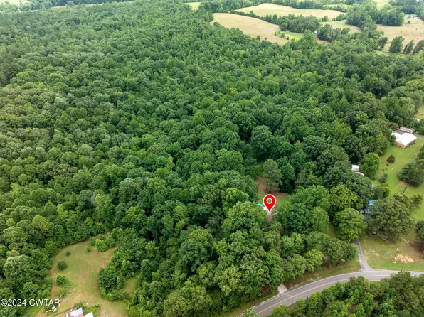 5171 Crawford School Rd, Scotts Hill, TN 38374