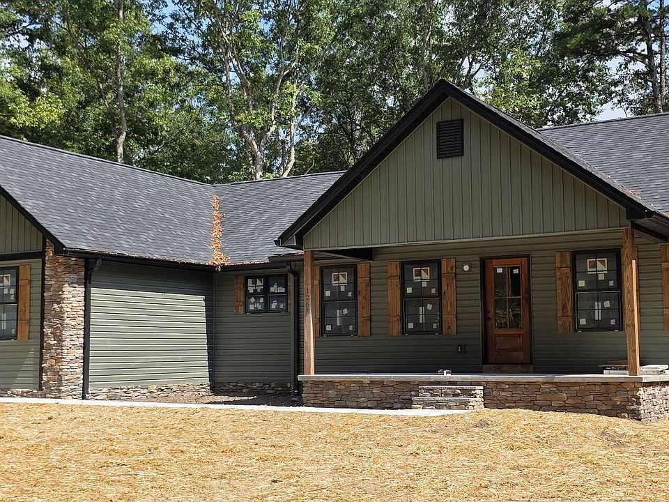 2nd image of 1265 Laurel Way