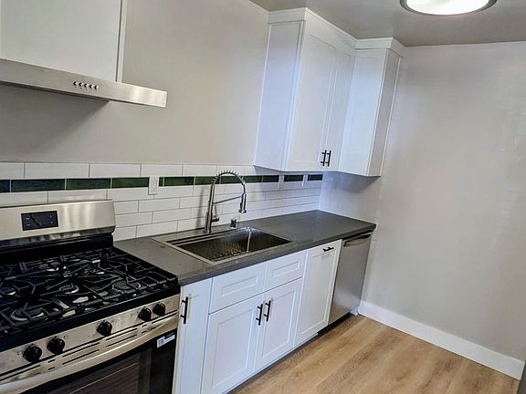 3rd image of 1000 E 1st St #1008