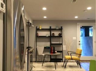 5120 8th St NW #B, Washington, DC 20011