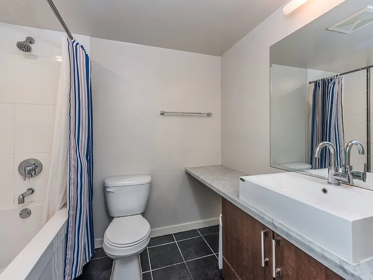 1068 Broadway W #1503 — Photo 14