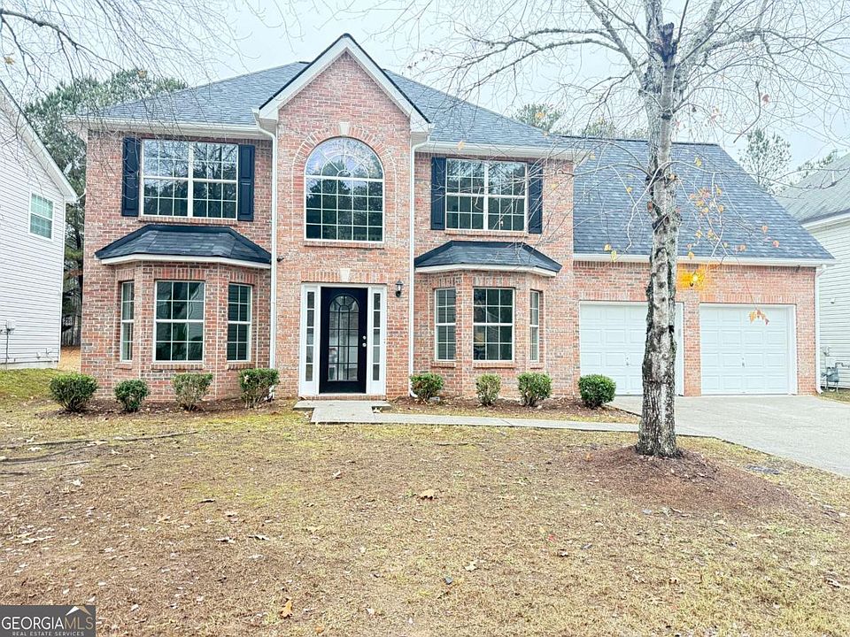 1st image of 383 Berkshire Pl