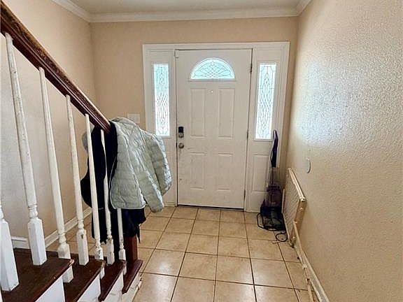 2nd image of 3117 Shell Rd