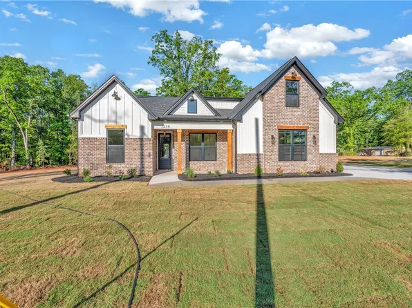 1230 Watkins Rd, Anderson, SC 29625